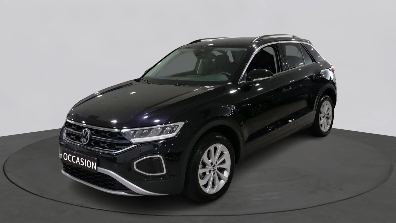 Volkswagen T-Roc (2024) — foto 1