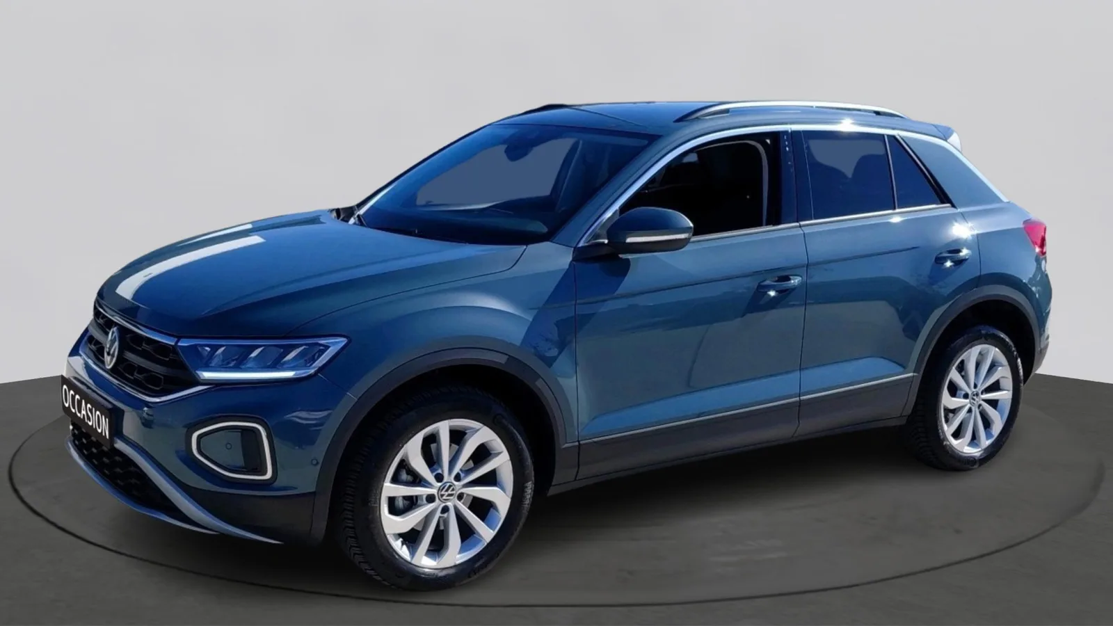 Volkswagen T-Roc (2024) — foto 1