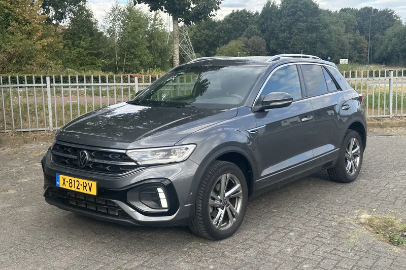Volkswagen T-Roc (2024)
