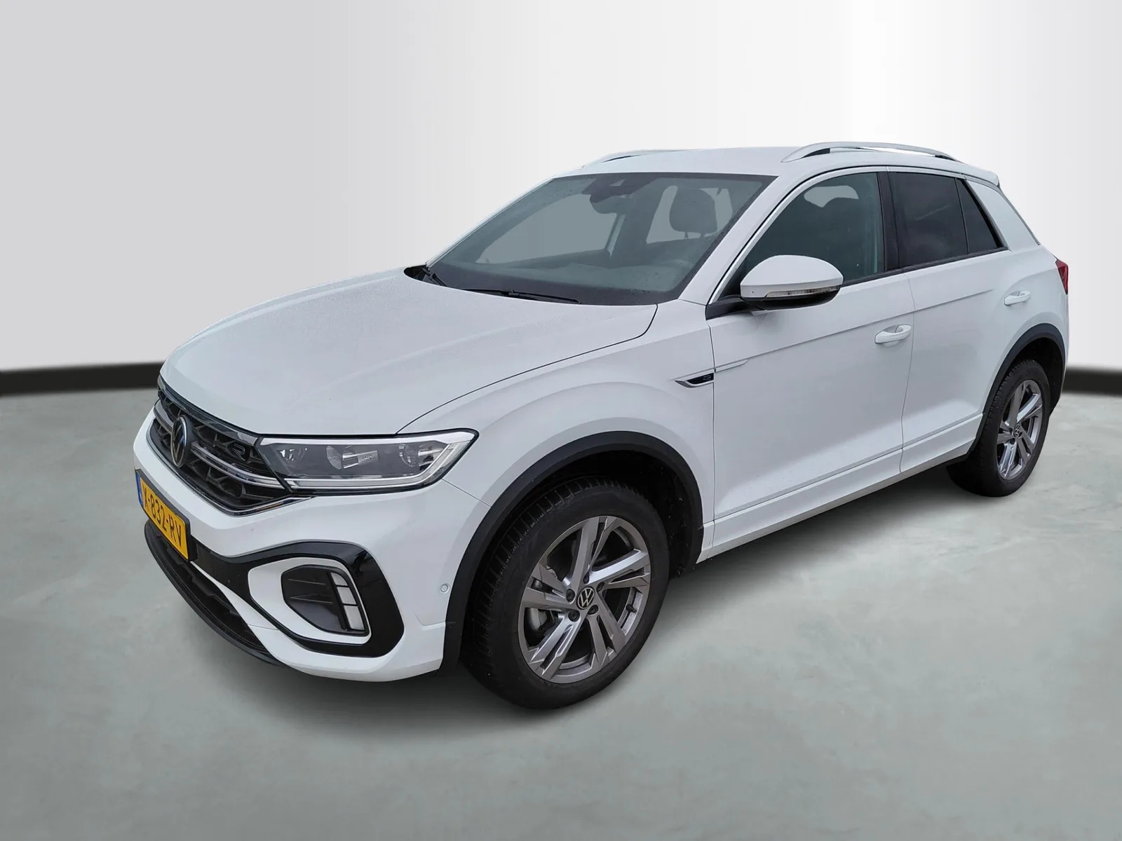 Volkswagen T-Roc (2024) — foto 1