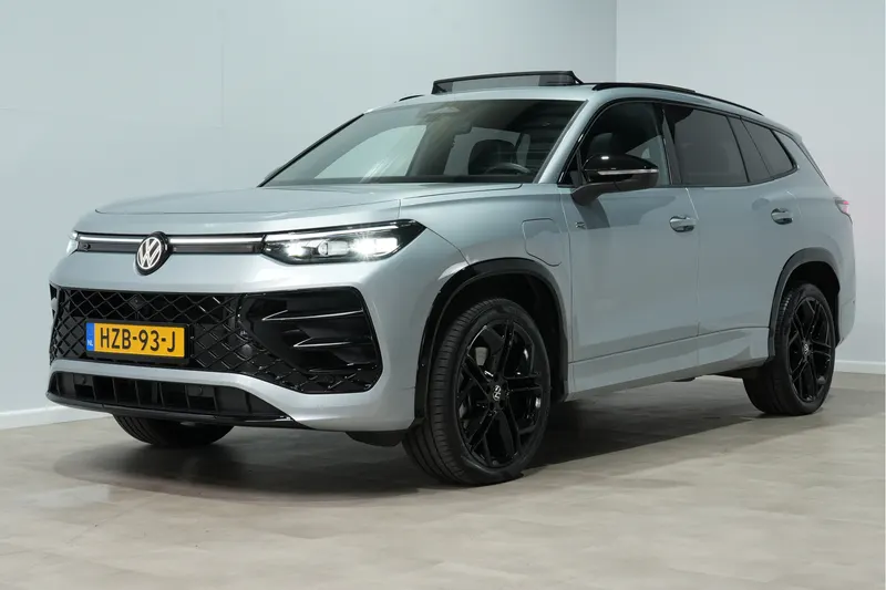 Volkswagen Tayron (2025)