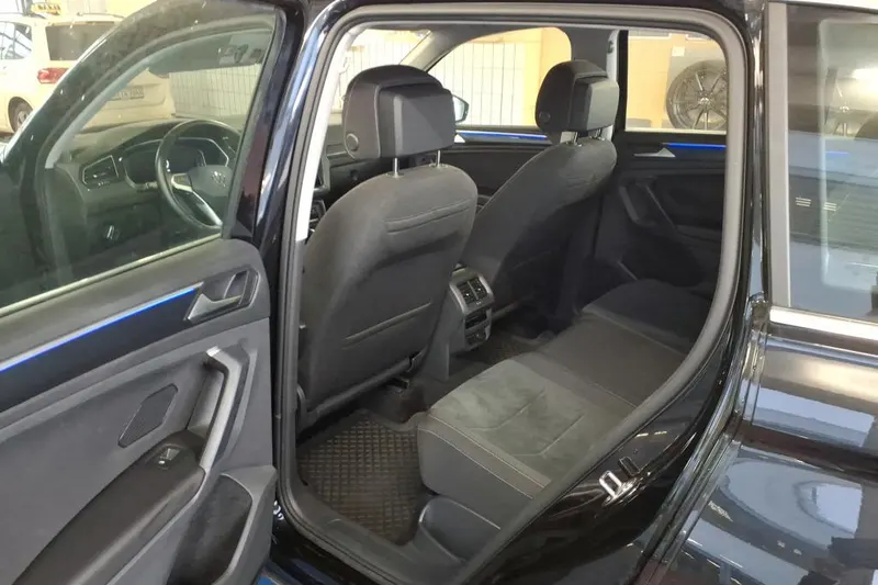 Volkswagen Tiguan (2022)