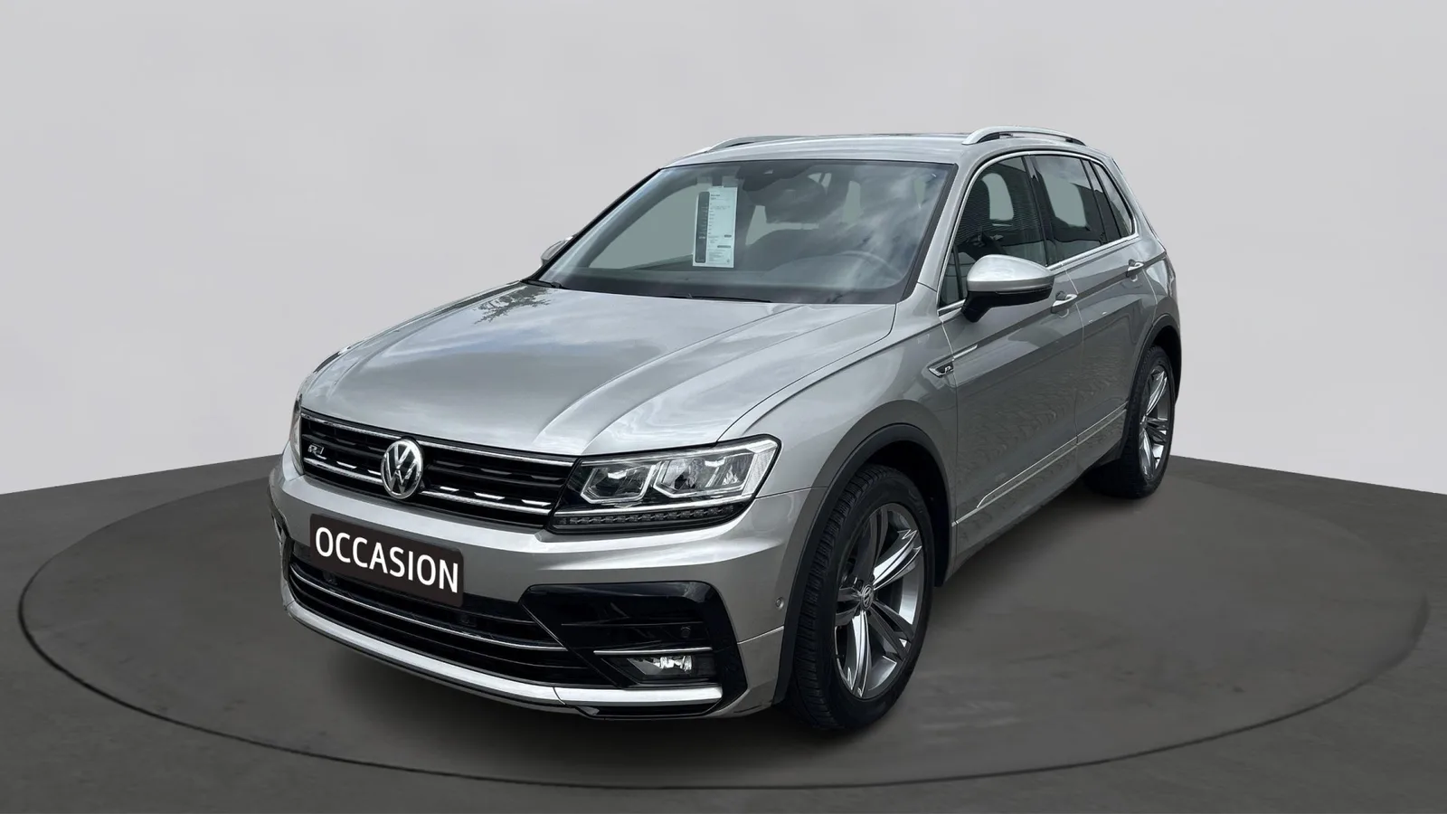 Volkswagen Tiguan (2018) — foto 1