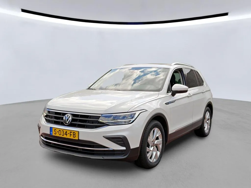 Volkswagen Tiguan (2023) — foto 1