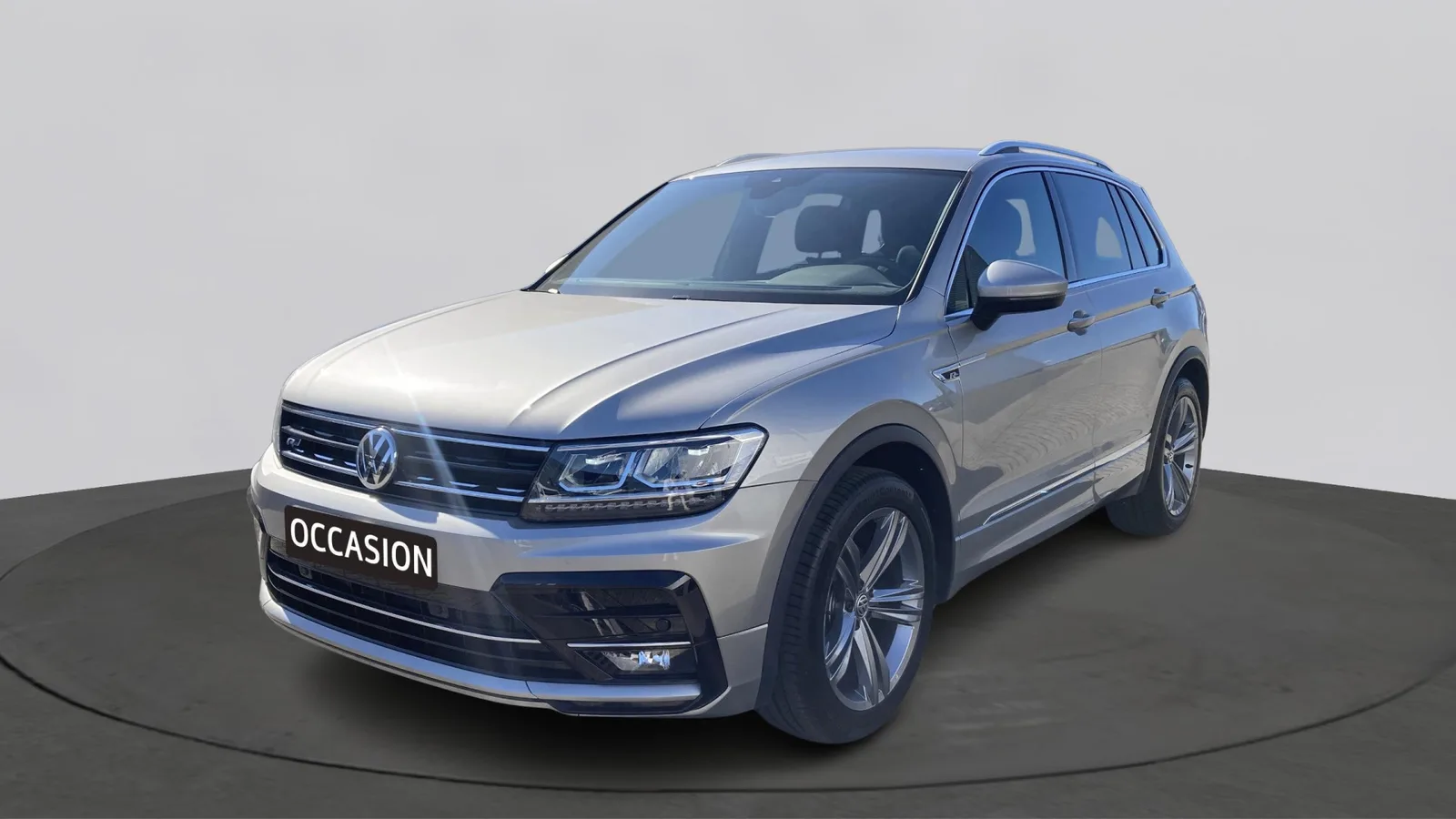 Volkswagen Tiguan (2020) — foto 1