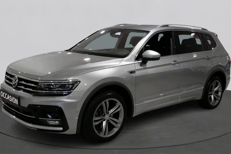 Volkswagen Tiguan (2021)
