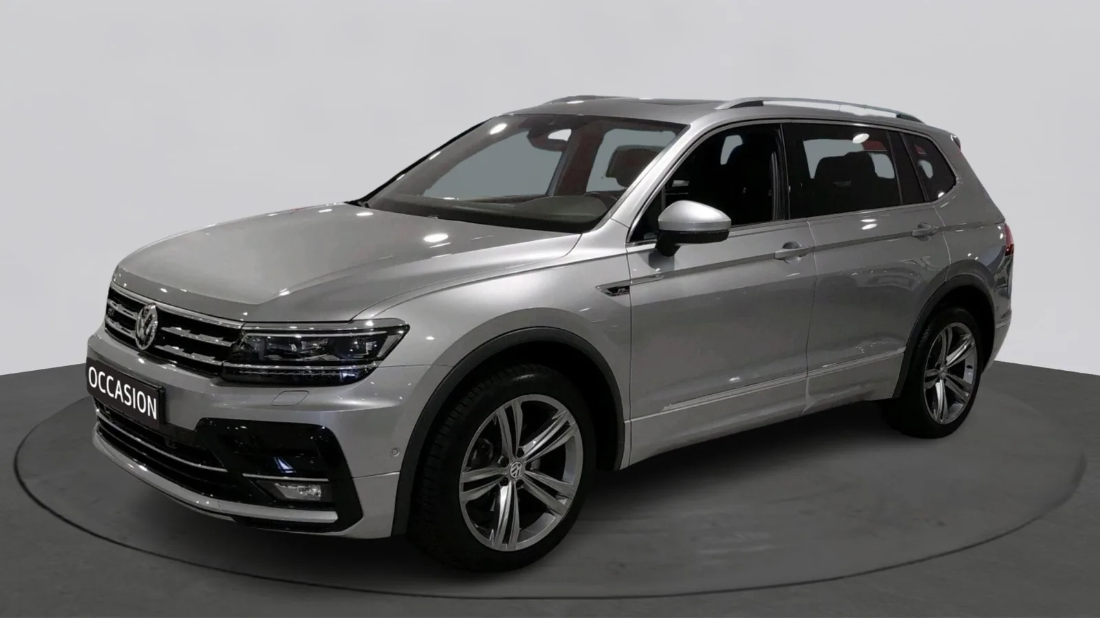 Volkswagen Tiguan (2021) — foto 1