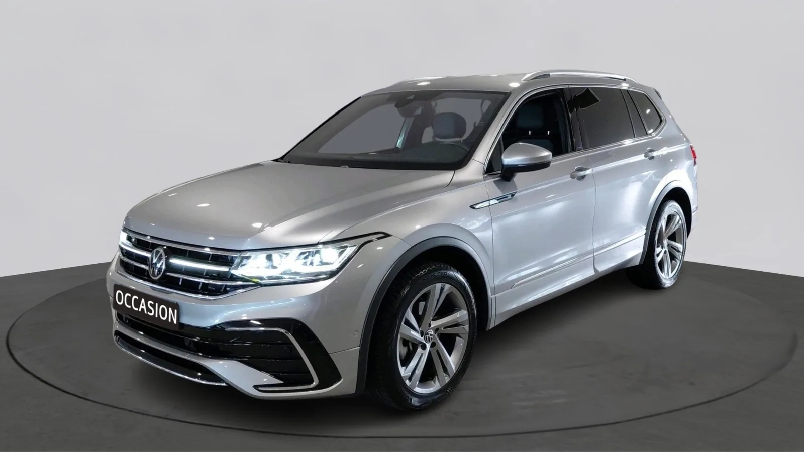 Volkswagen Tiguan (2024) — foto 1