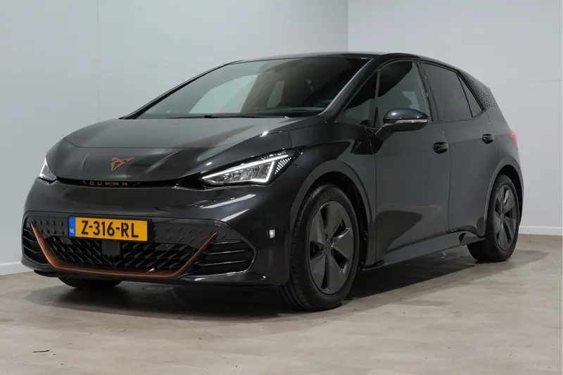 CUPRA Born (2024)