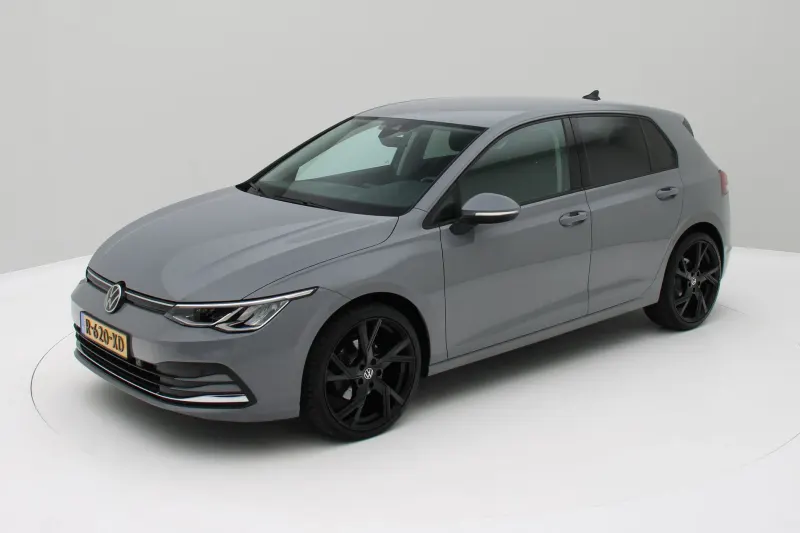 Volkswagen Golf (2022)