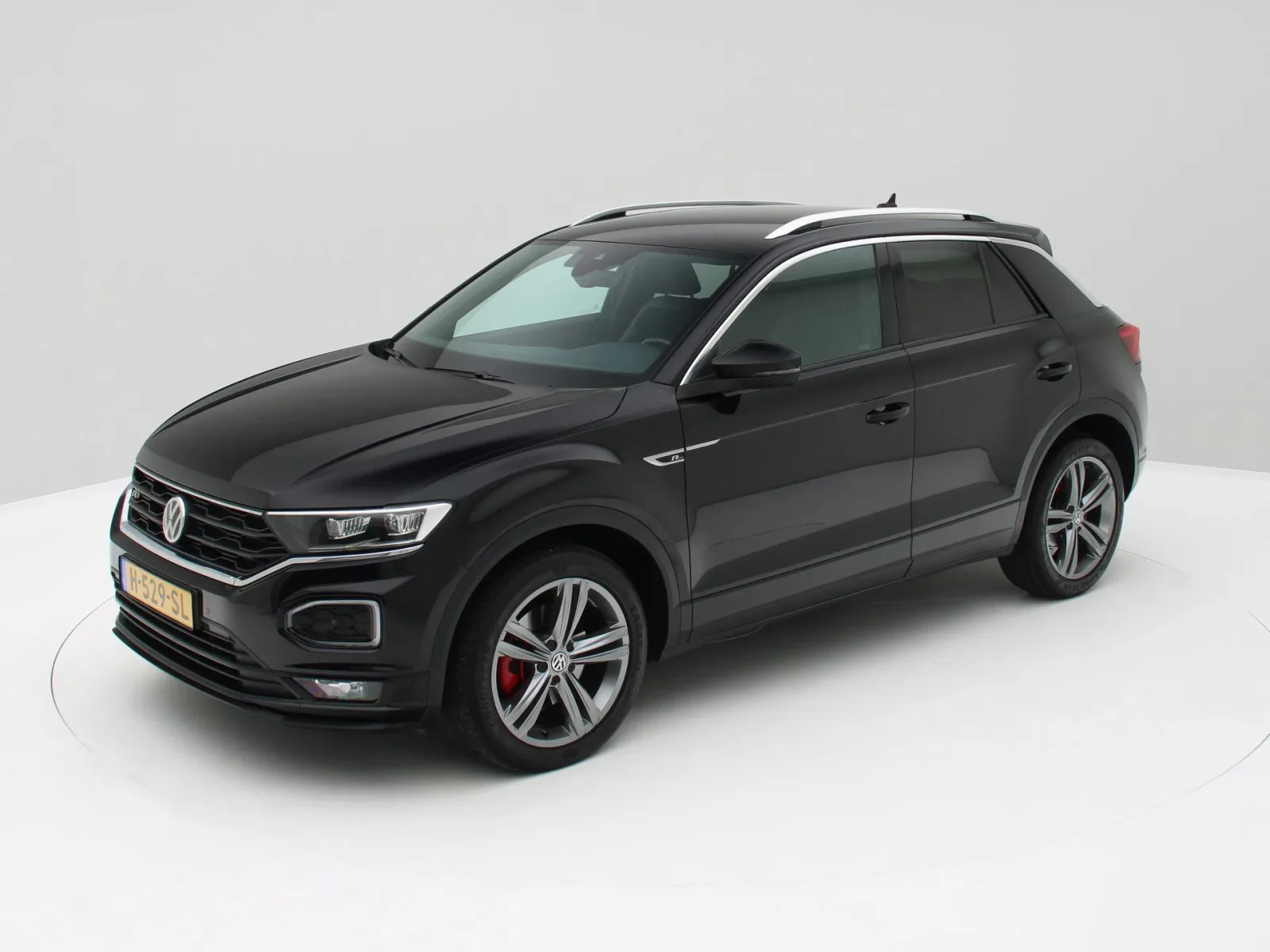 Volkswagen T-Roc (2020) — foto 1