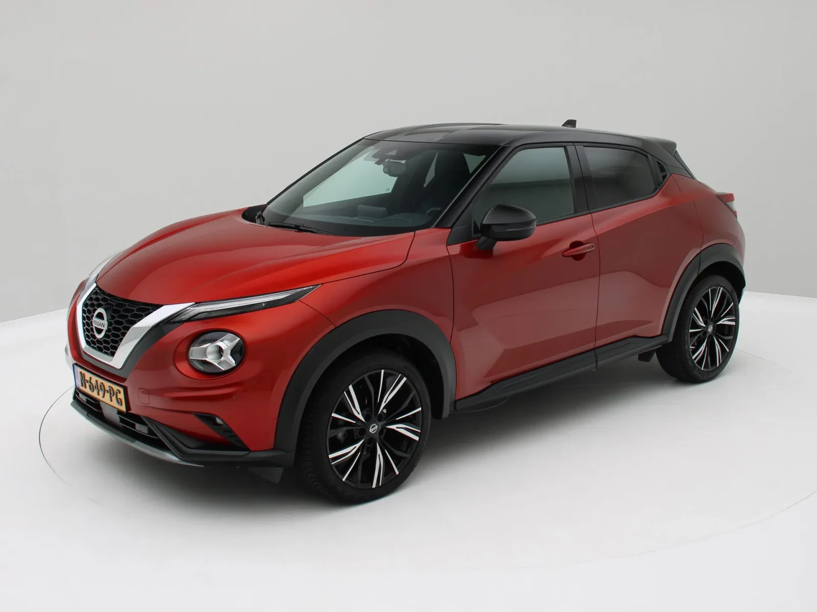 Nissan Juke (2021) — foto 1