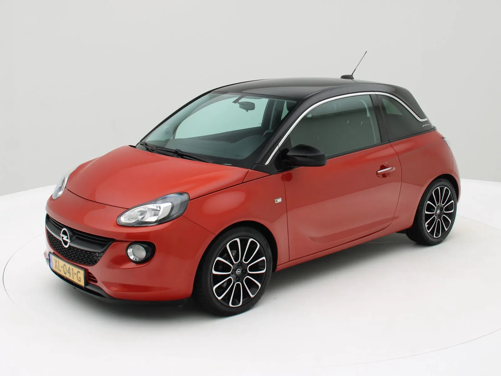 Opel Adam (2019) — foto 1