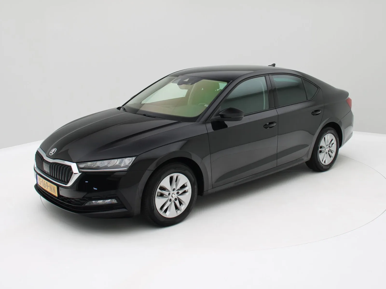 Škoda Octavia (2023) — foto 1