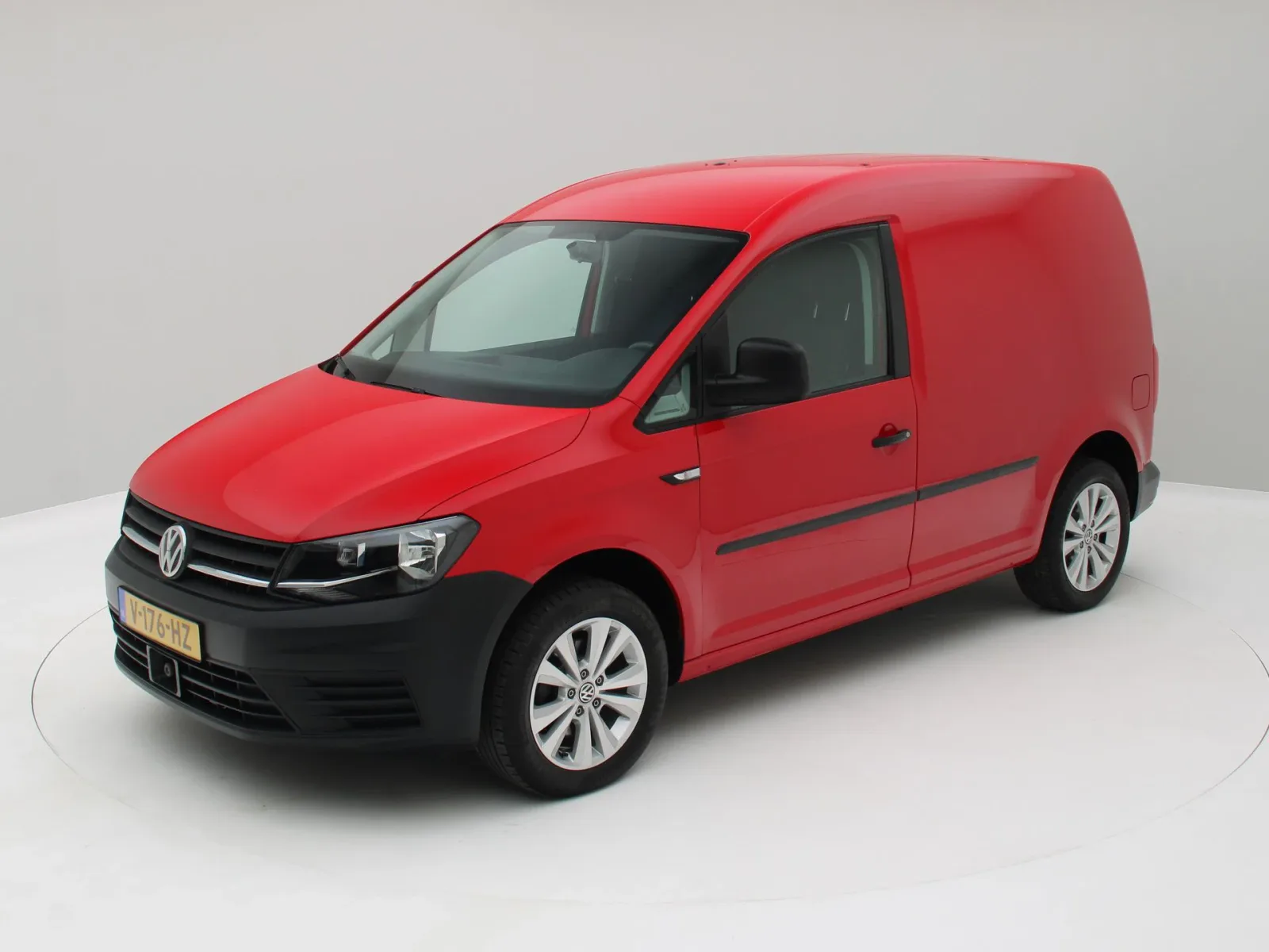 Volkswagen Caddy (2017) — foto 1