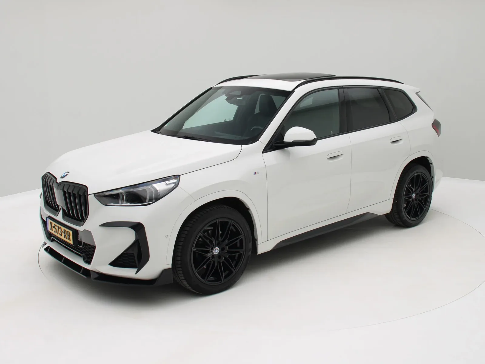 BMW X1 (2023) — foto 1