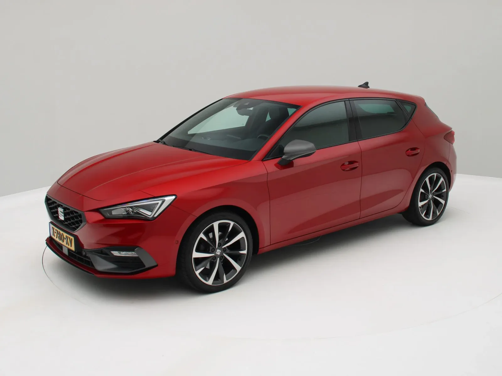 SEAT Leon (2021) — foto 1