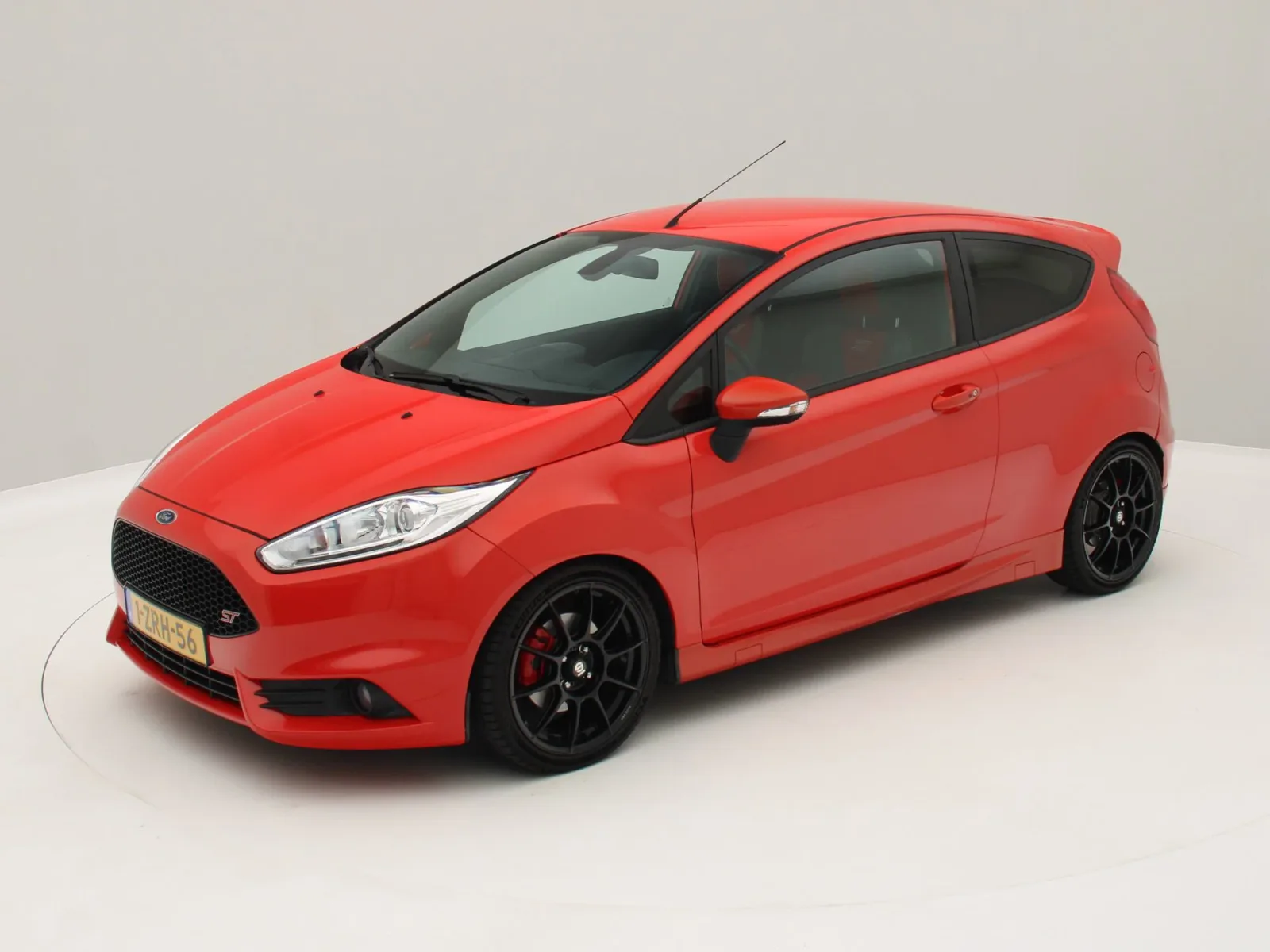 Ford Fiesta (2015) — foto 1