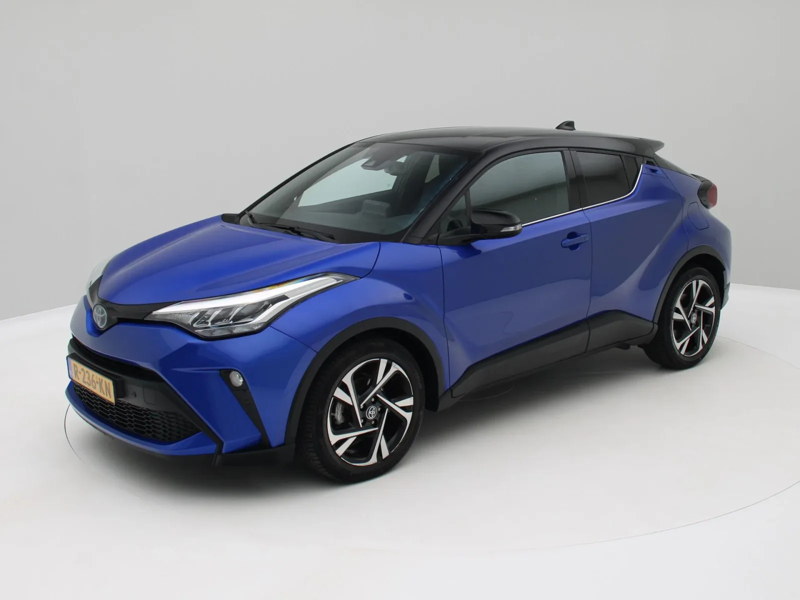 Toyota C-HR (2022) — foto 1
