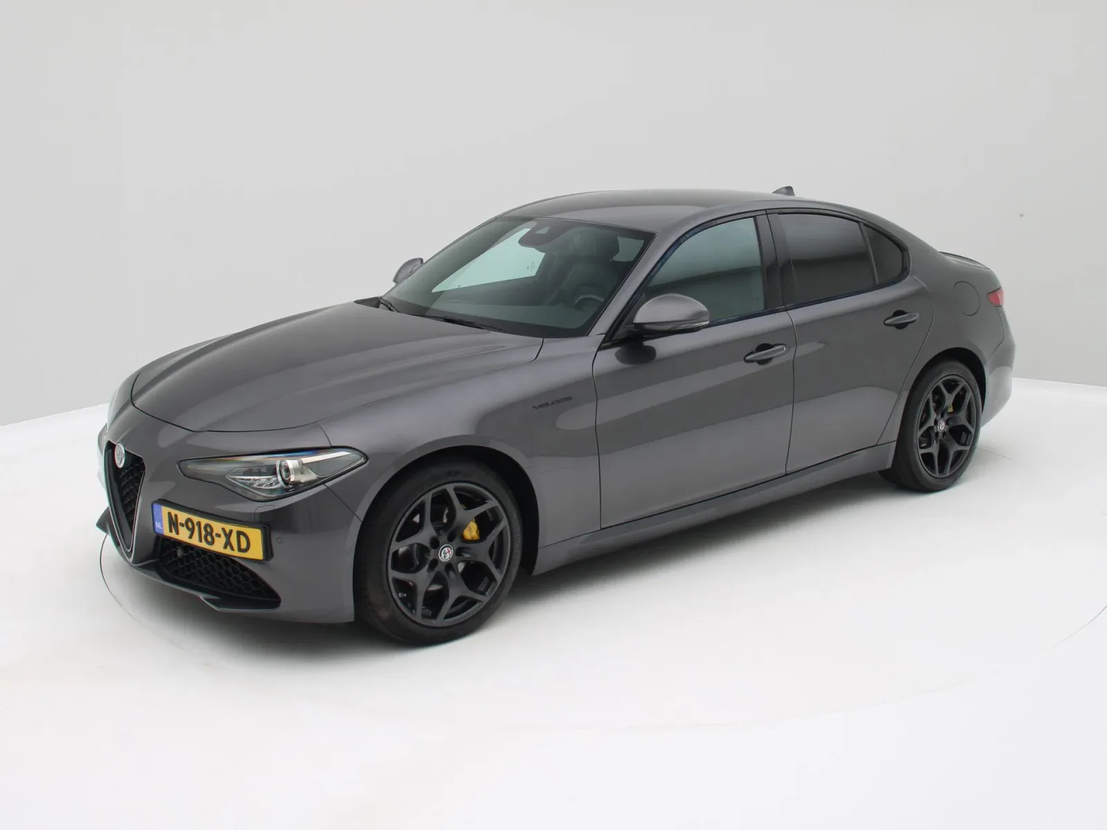 Alfa Romeo Giulia (2022) — foto 1