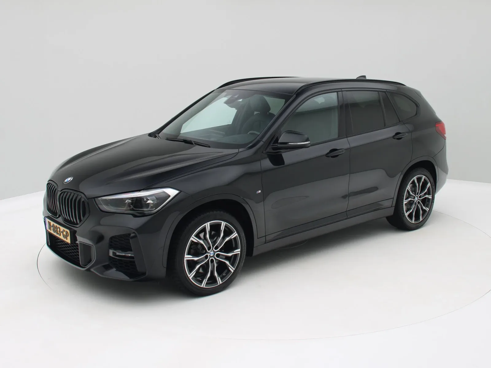 BMW X1 (2021) — foto 1