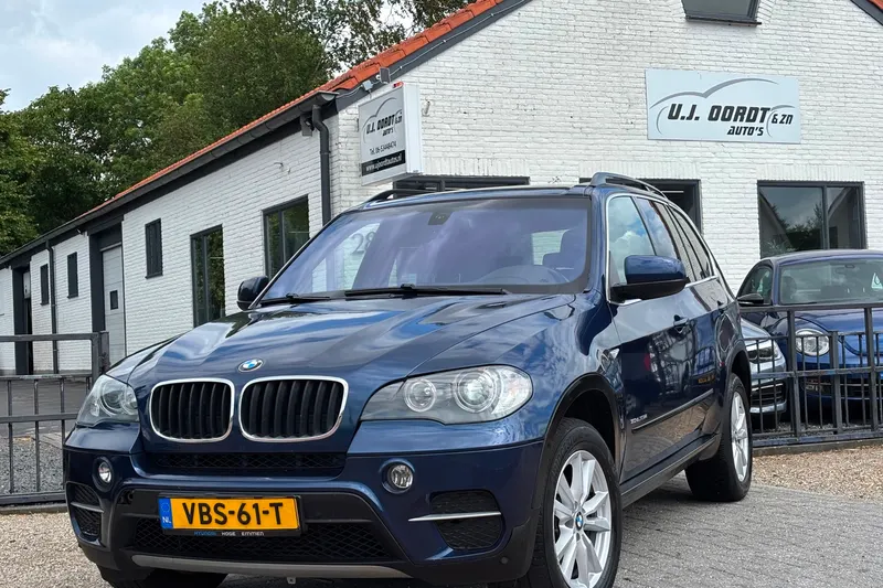 BMW X5 (2012)