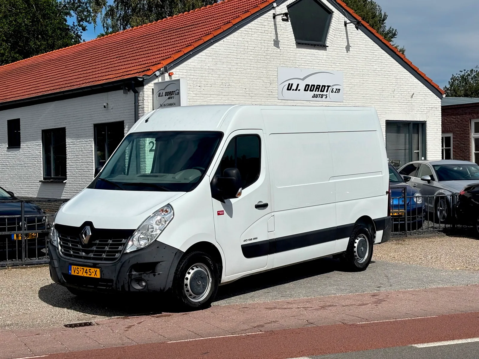 Renault Master (2016) — foto 1