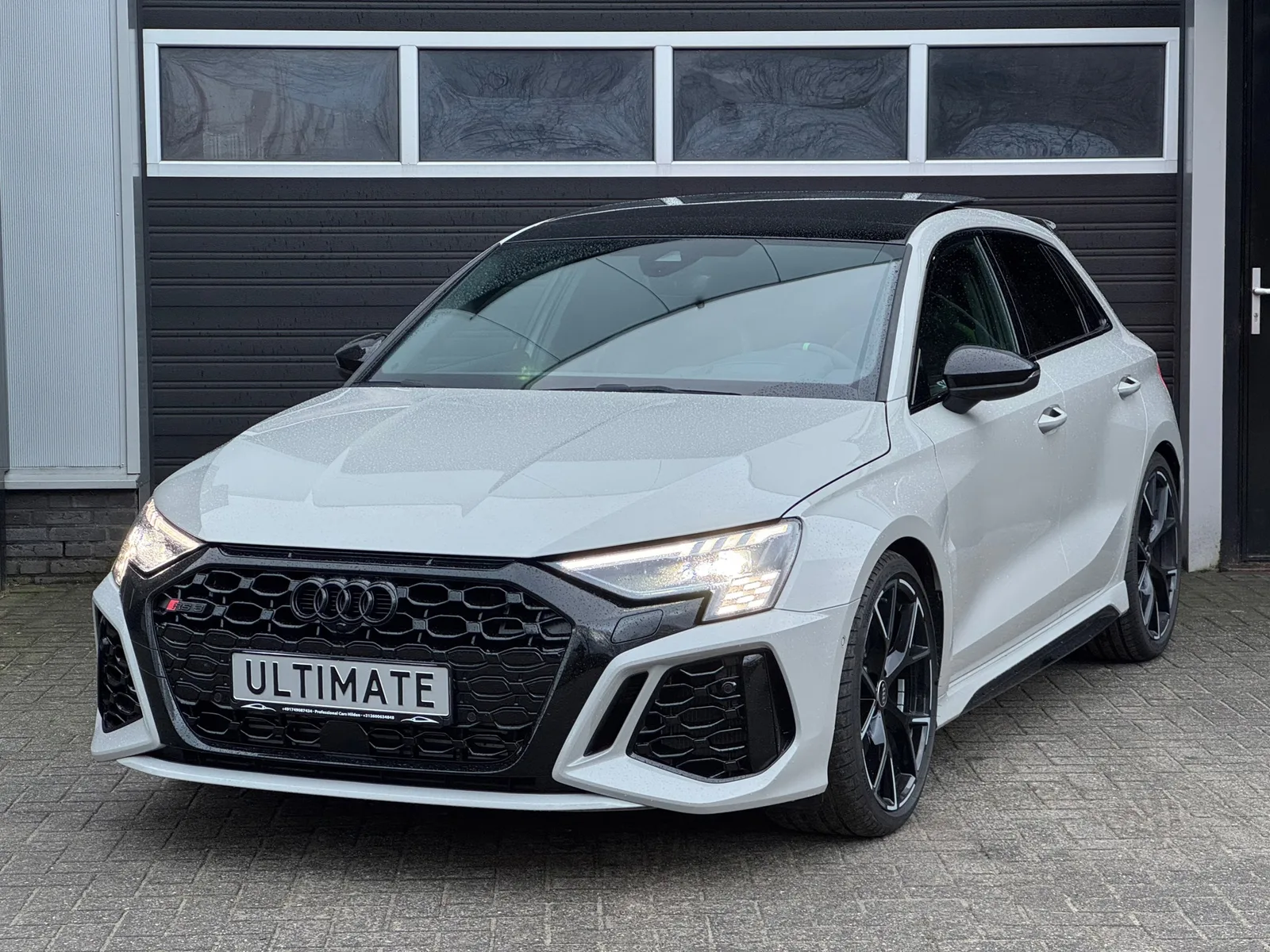 Audi RS 3 (2023) — foto 1