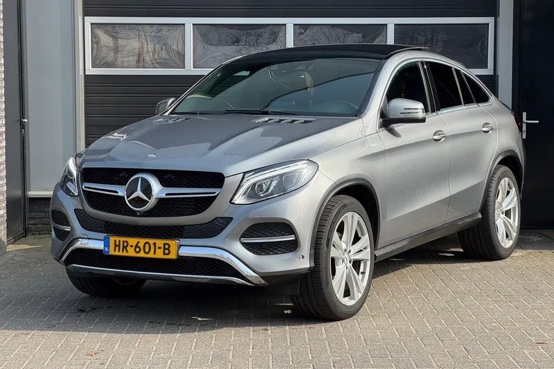 Mercedes-Benz GLE (2015)