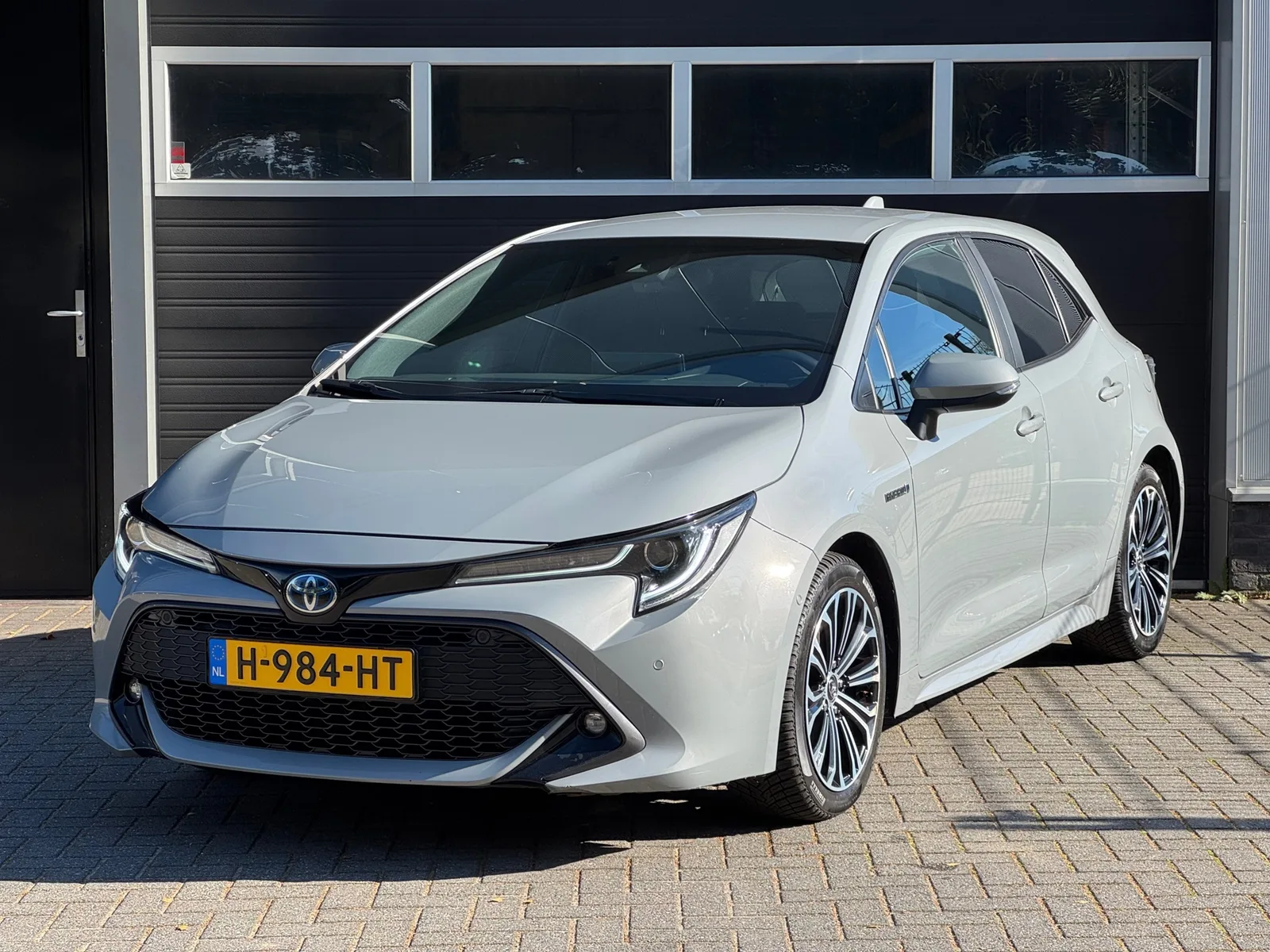Toyota Corolla (2019) — foto 1