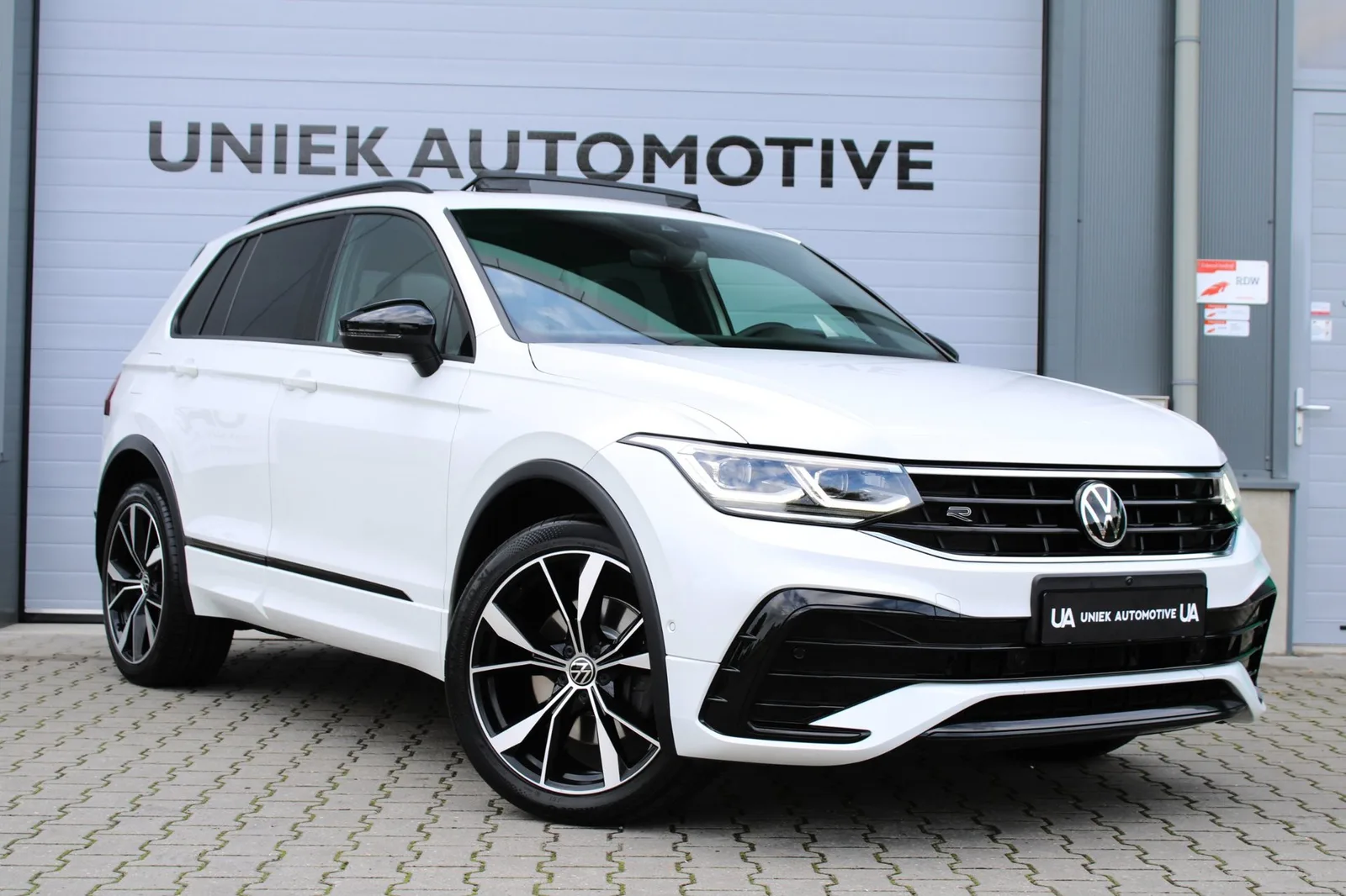 Volkswagen Tiguan (2023) — foto 1