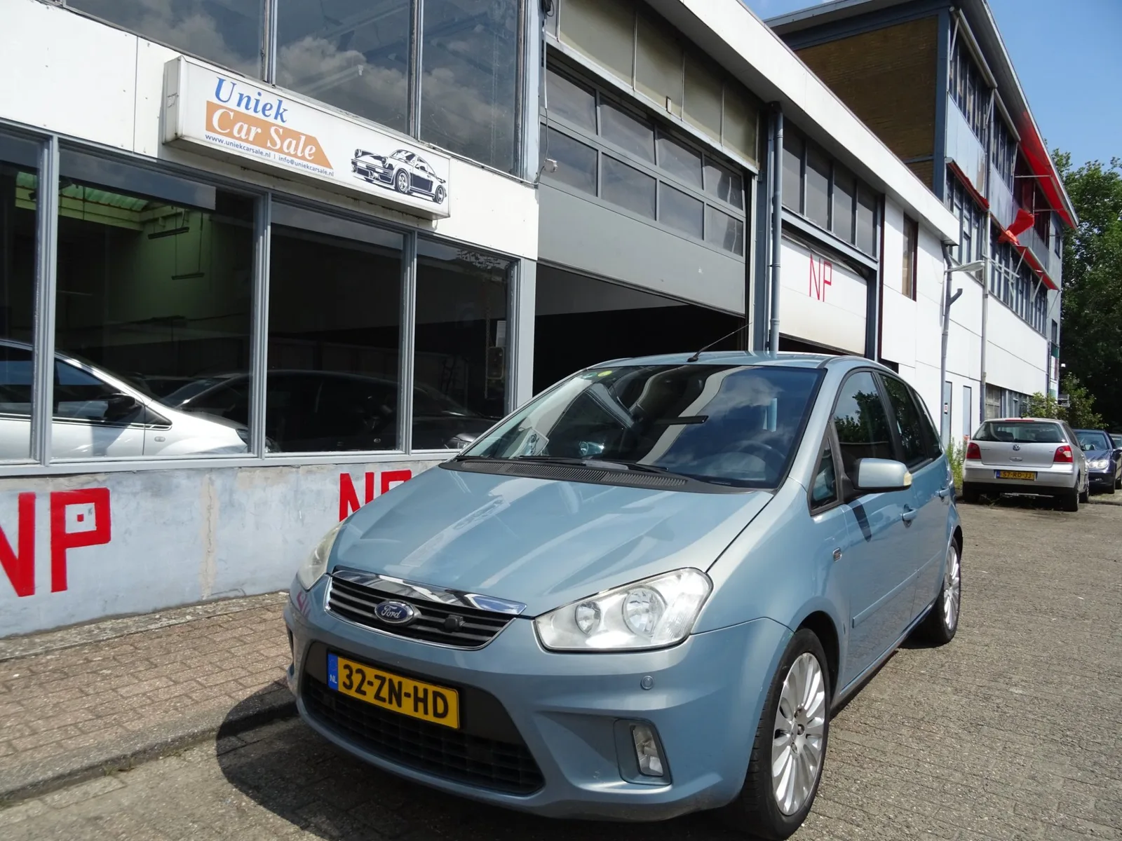 Ford C-Max (2008) — foto 1