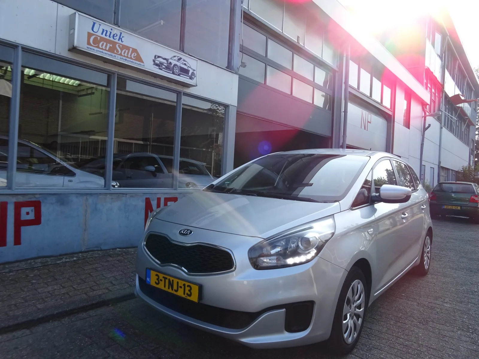 Kia Carens (2014) — foto 1
