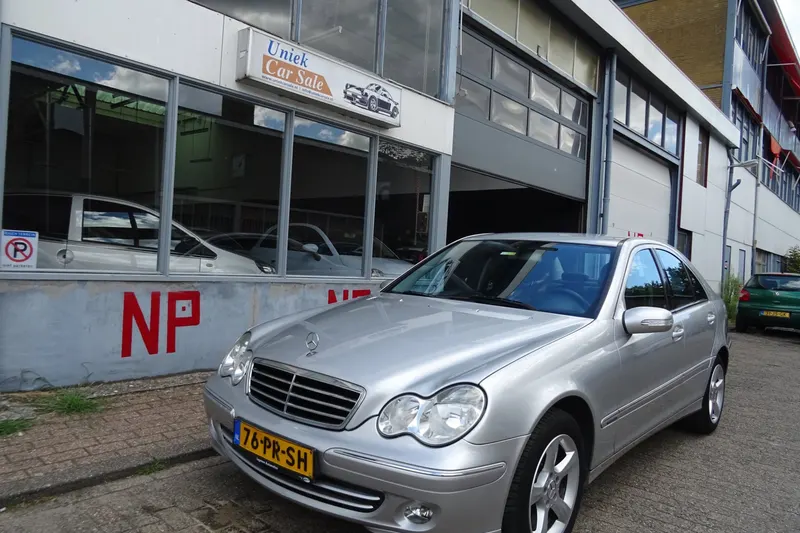 Mercedes-Benz C-Klasse (2004)