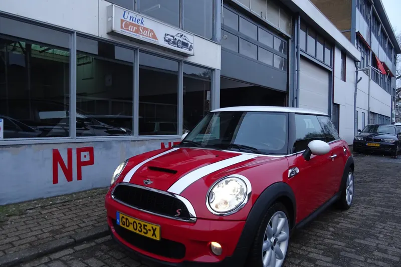 MINI Cooper S (2009)