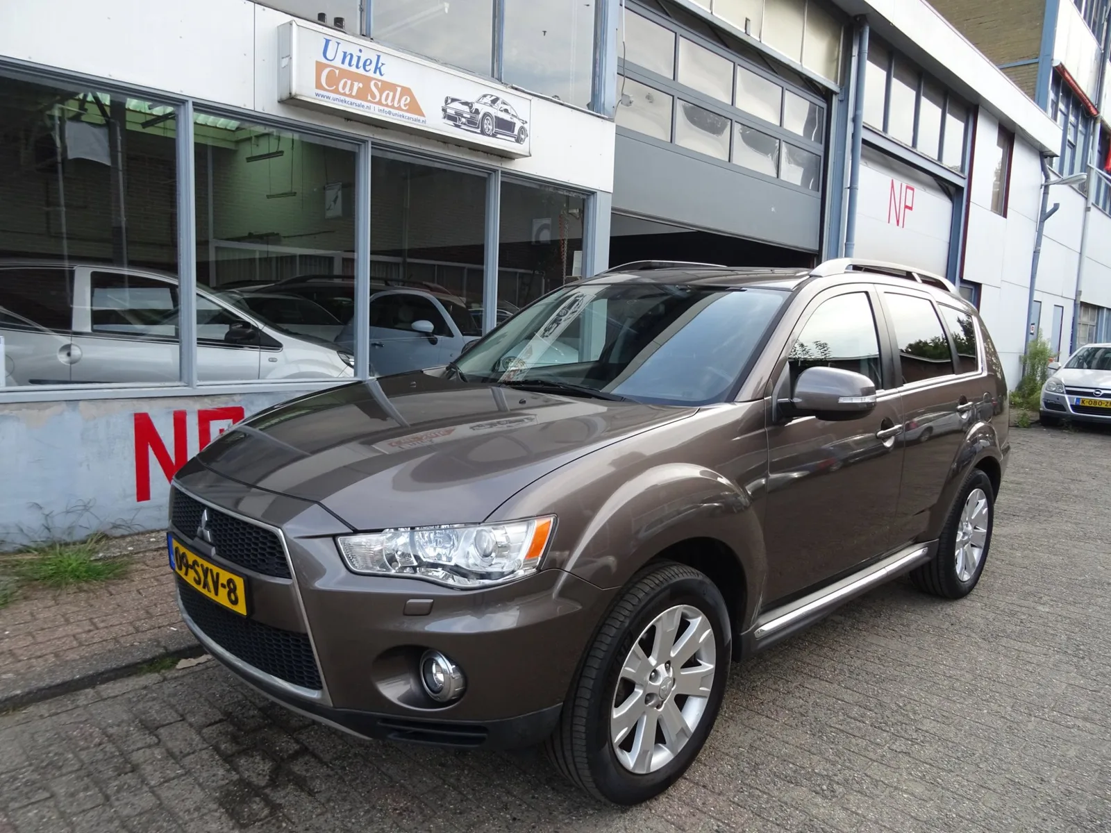 Mitsubishi Outlander (2012) — foto 1