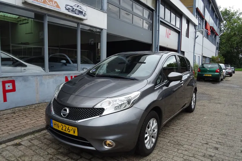 Nissan Note (2015)