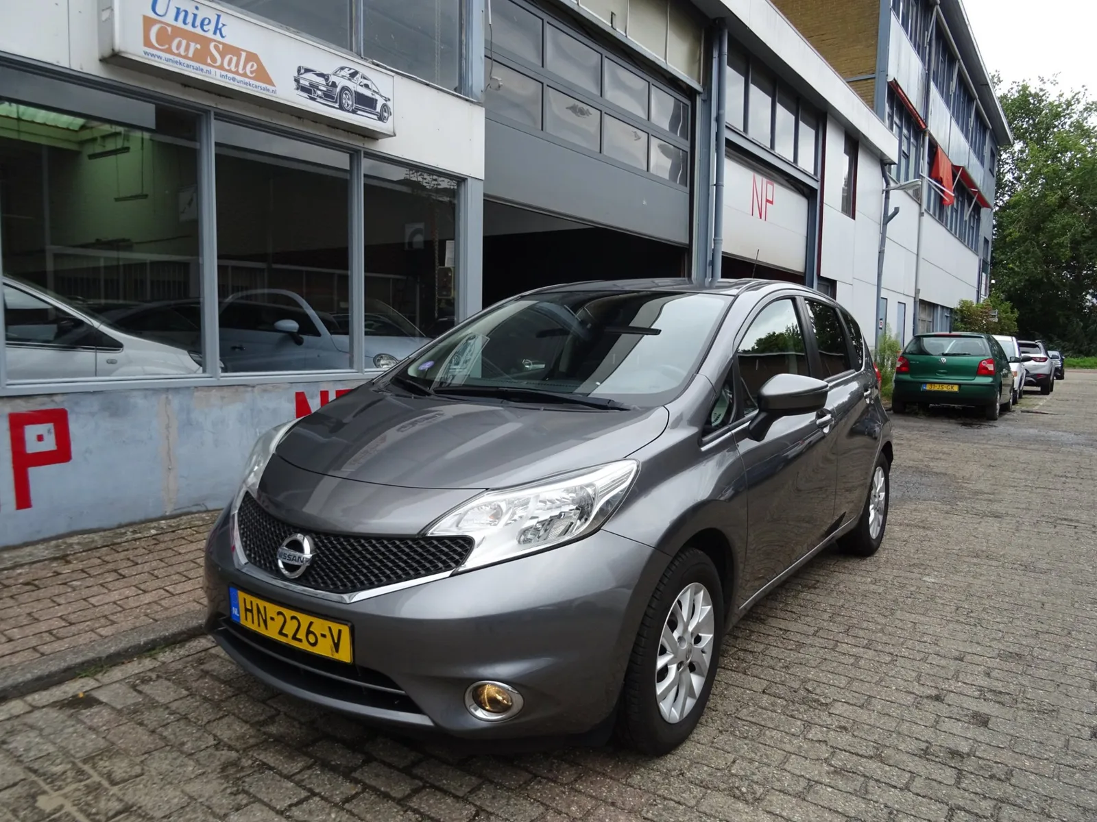Nissan Note (2015) — foto 1