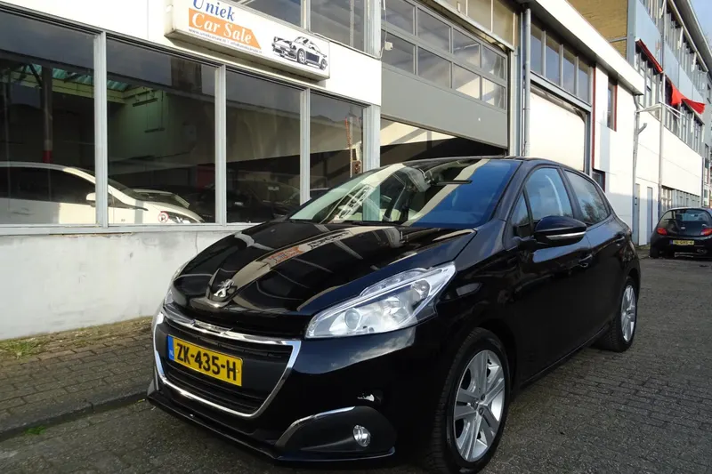 Peugeot 208 (2019)
