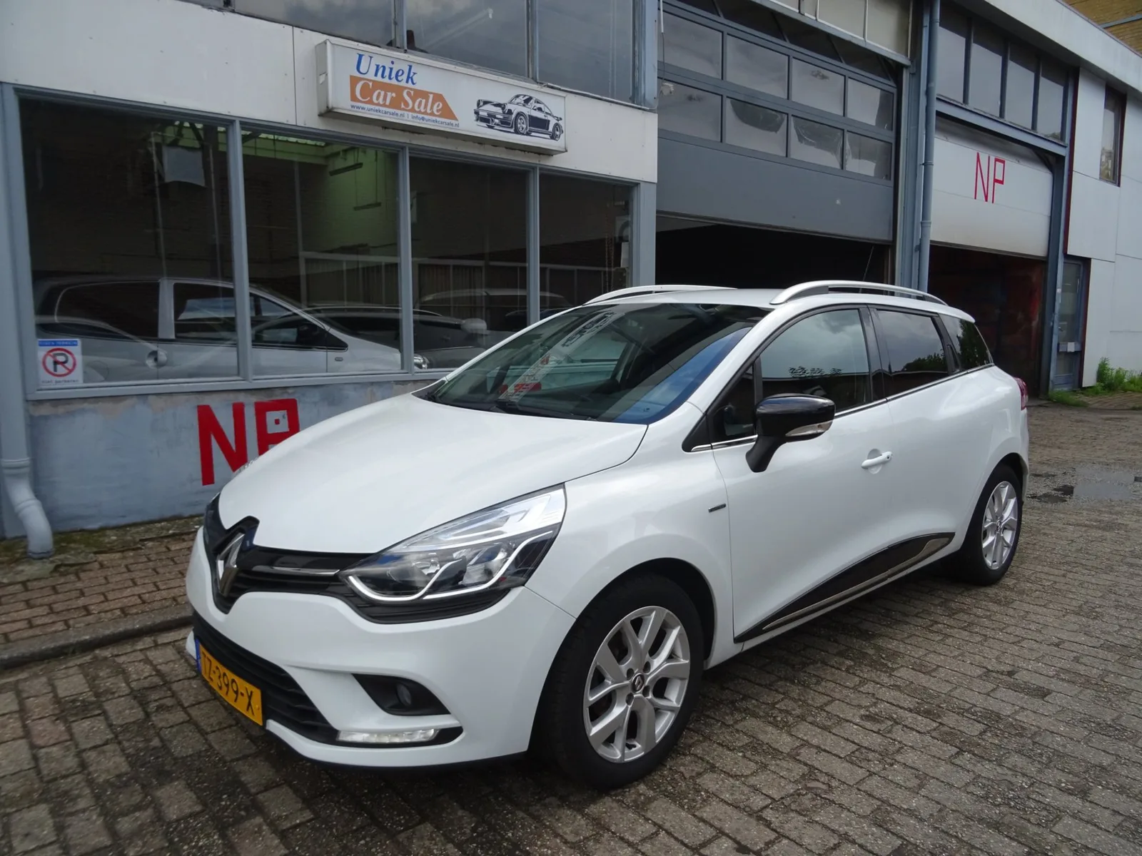 Renault Clio (2018) — foto 1