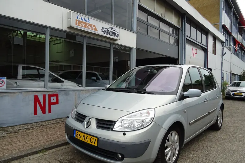 Renault Scénic (2004)