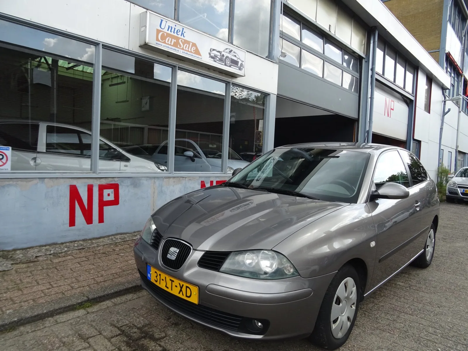 SEAT Ibiza (2003) — foto 1