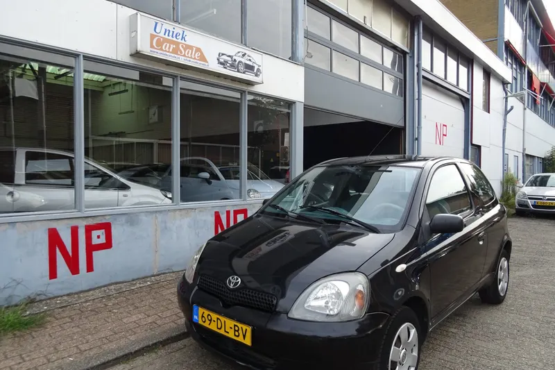 Toyota Yaris (1999)