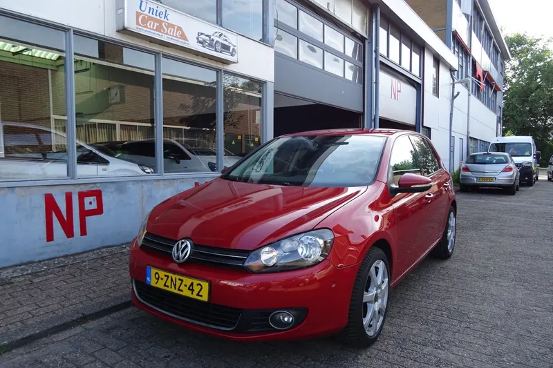 Volkswagen Golf (2010)