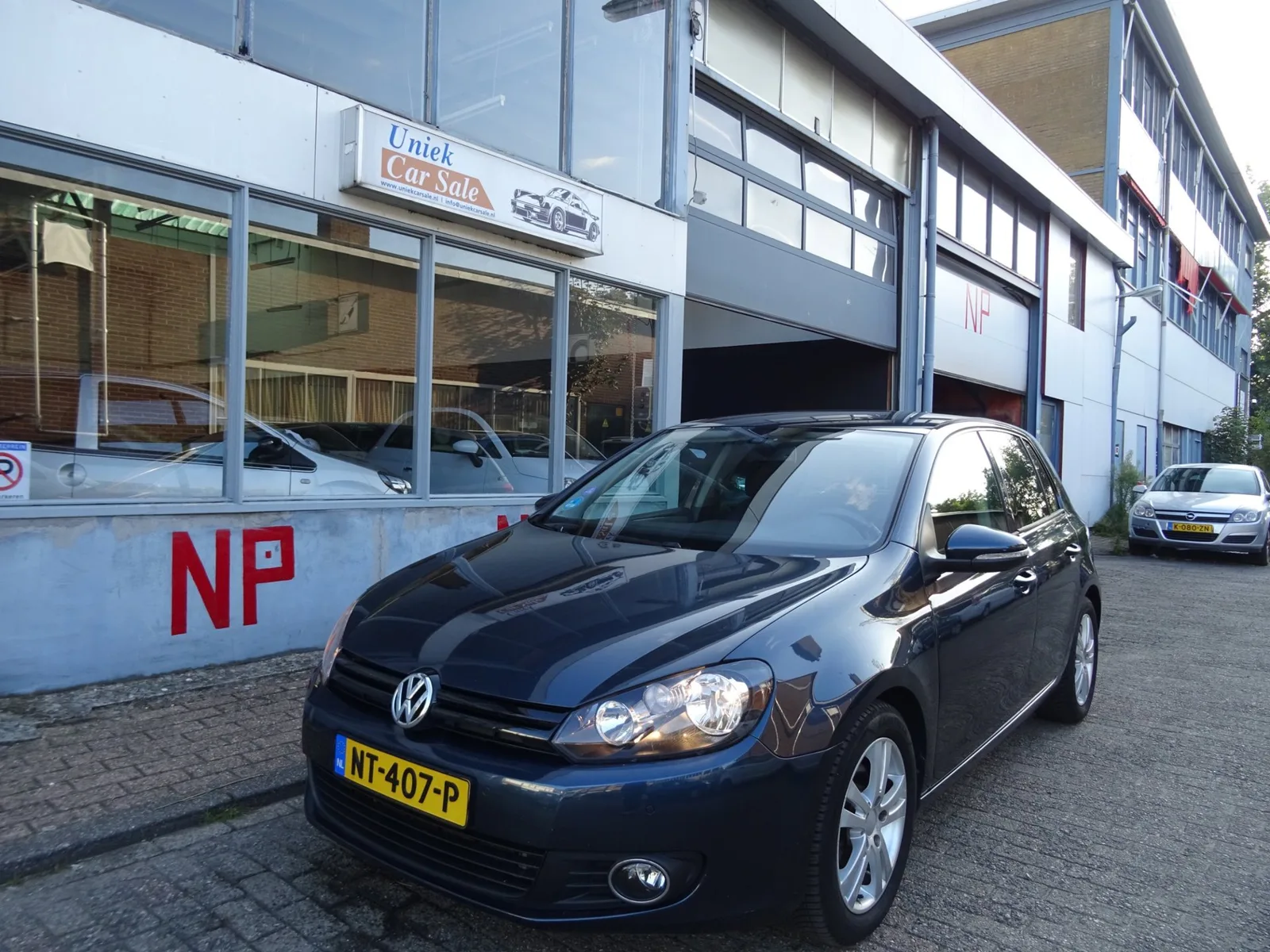 Volkswagen Golf (2010) — foto 1