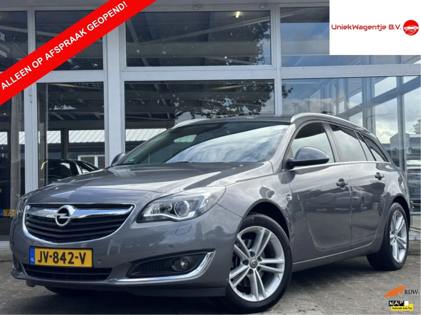Opel Insignia (2016) — foto 1