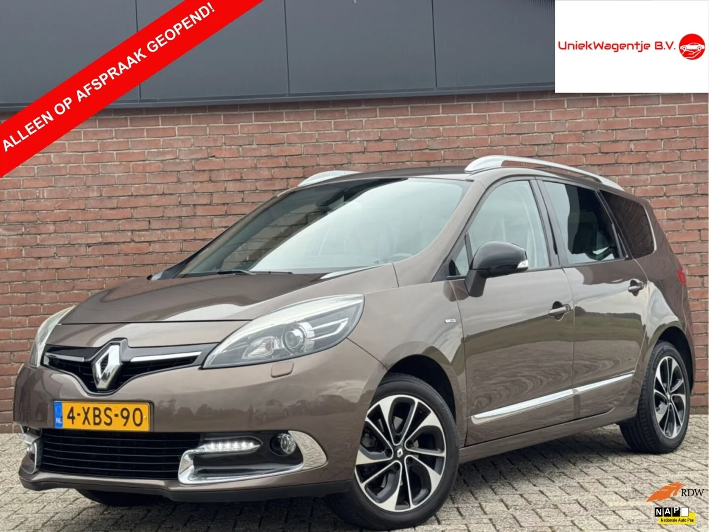 Renault Grand Scénic (2014) — foto 1