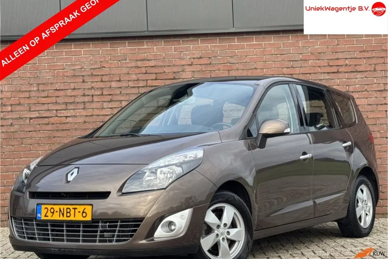 Renault Grand Scénic (2010)
