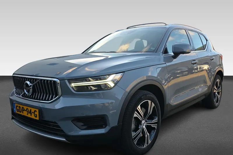 Volvo XC40 (2022)