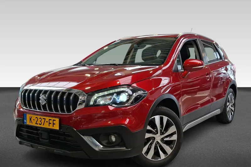 Suzuki S-Cross (2020)